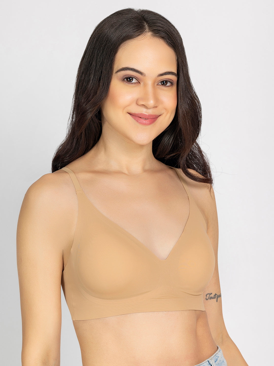 Chelvet Nude Seamless Padded Slip-on Bra