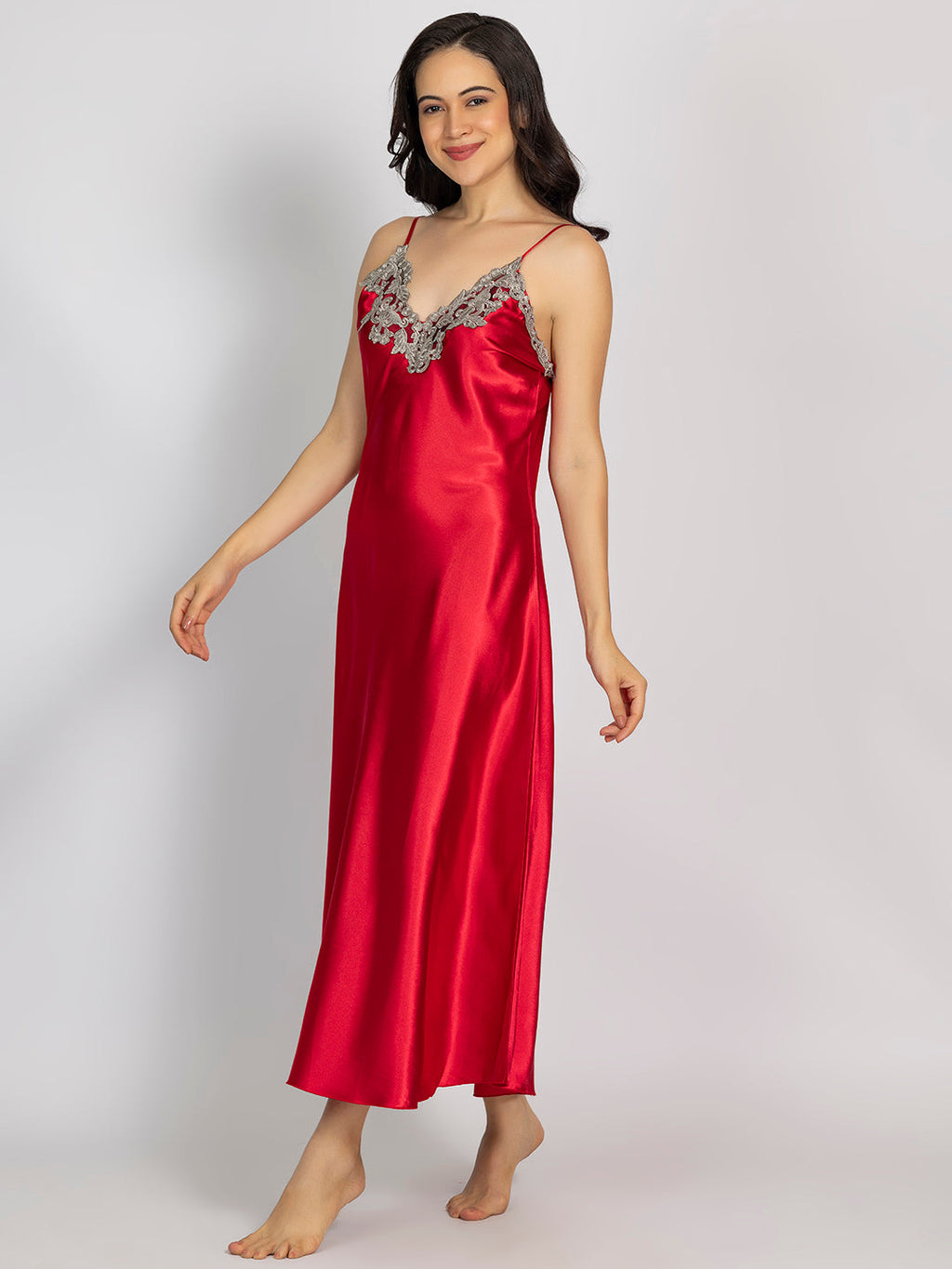 Red Maxi Night Dress with Full-Sleeve Robe