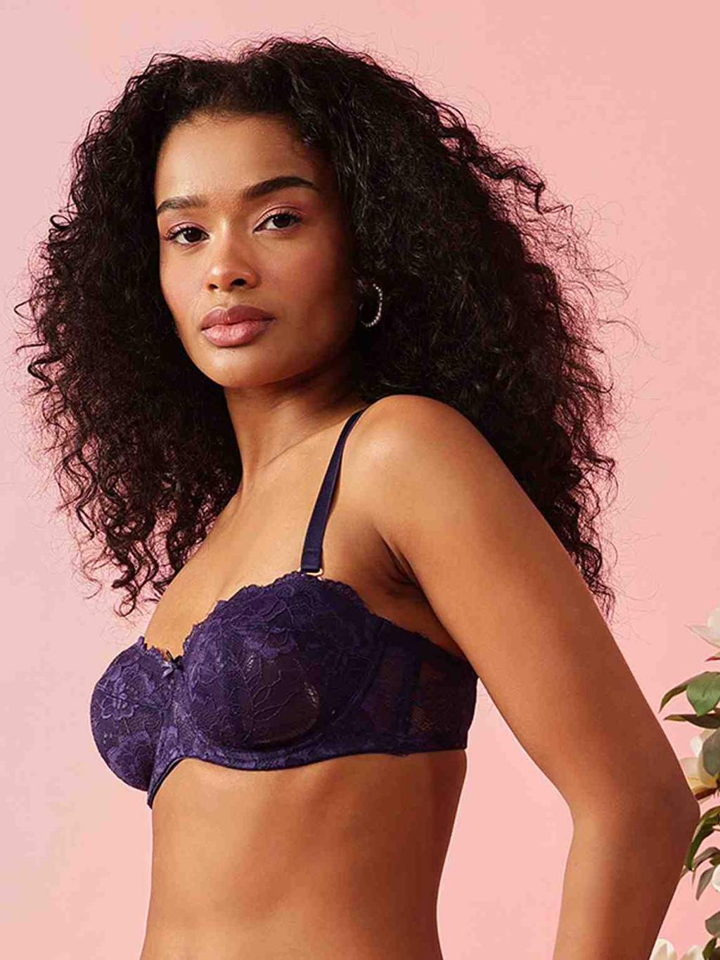 Non-Padded Underwired Lace Bralette