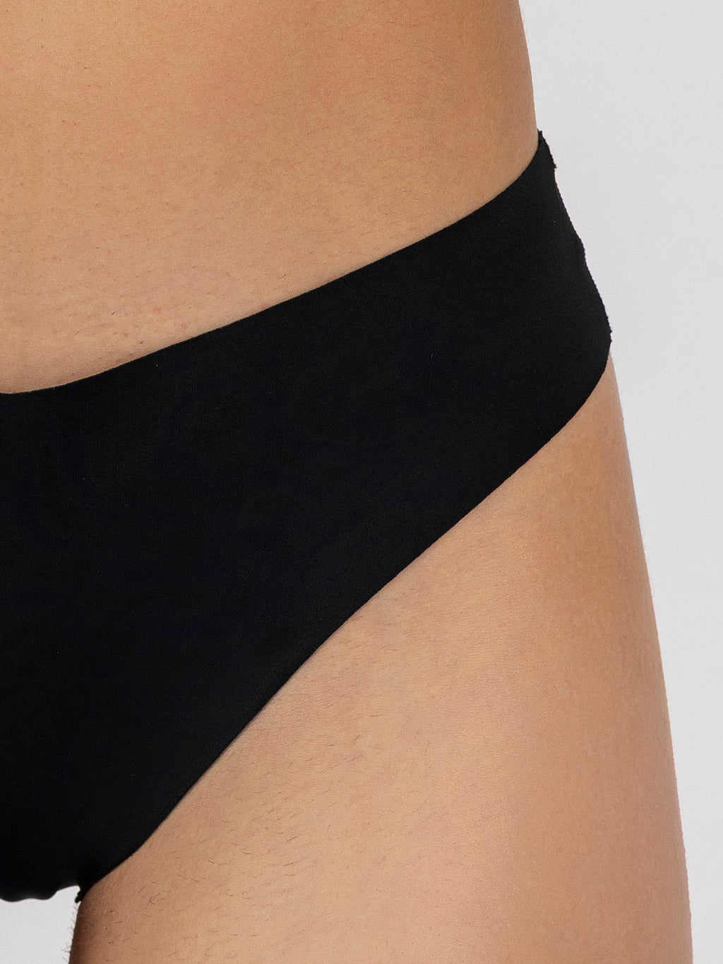 Chelvet Black Seamless  Lingerie Set